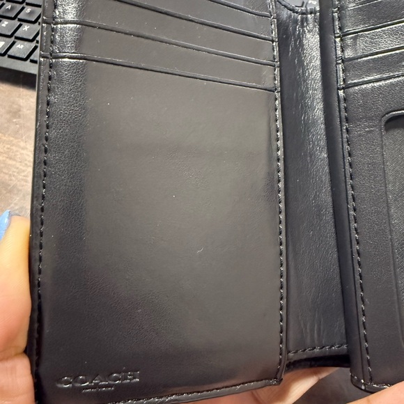 Coach Wallet - Picture 3 of 5